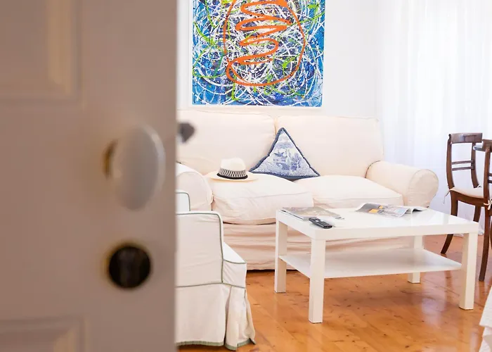 Ventoura Suites, Corfu Old Town Apartment