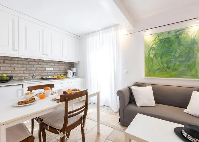 Ventoura Suites, Corfu Old Town