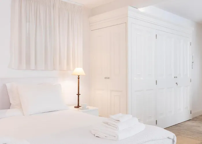 Ventoura Suites, Corfu Old Town