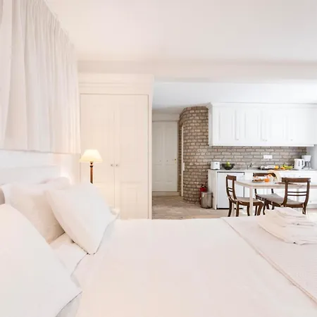 Ventoura Suites, Corfu Old Town Apartman